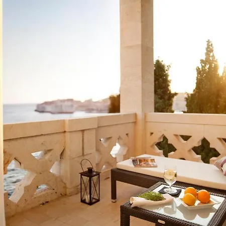 فندق Orsula 5*